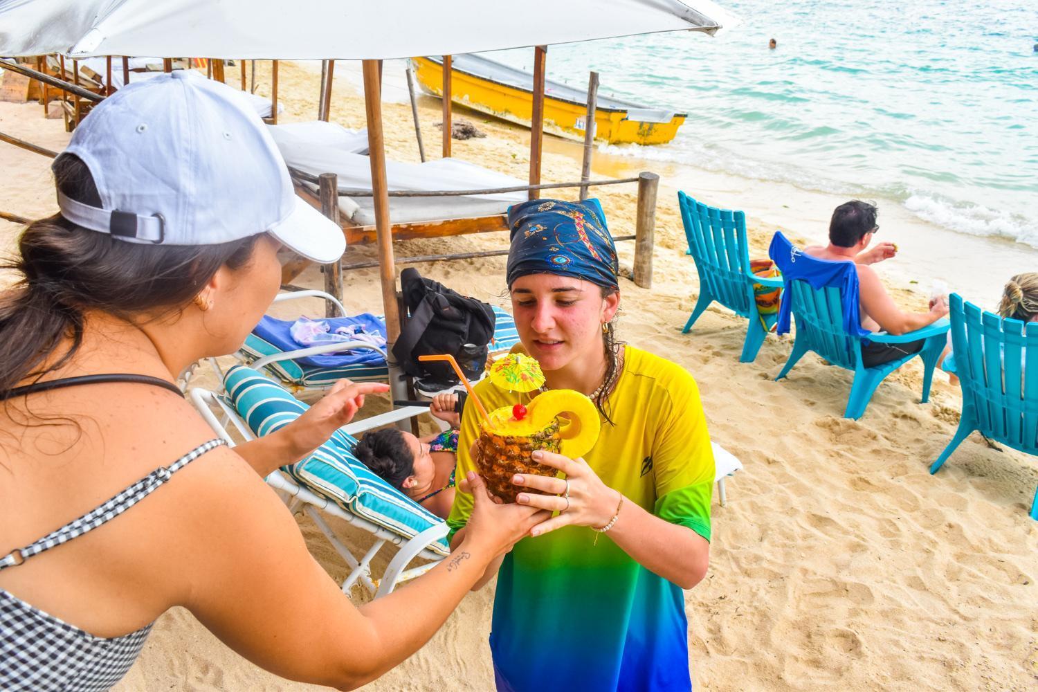 Tequila Sunbeach Baru Eco-Hotel Pendales Luaran gambar